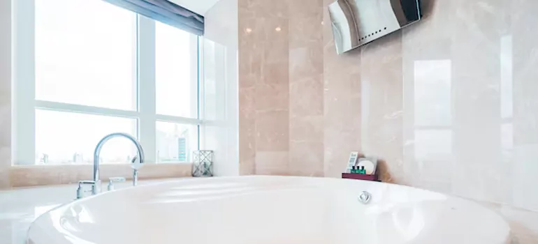 Bathroom Window Coverings in Aventura, FL