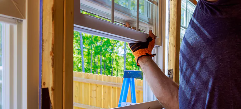 >Bay Window Curtain Rail Track in Aventura, FL