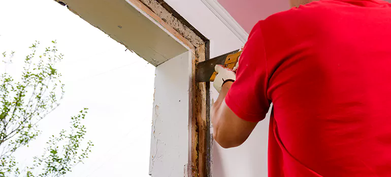 Residential Accordion Door Repair in Aventura, FL