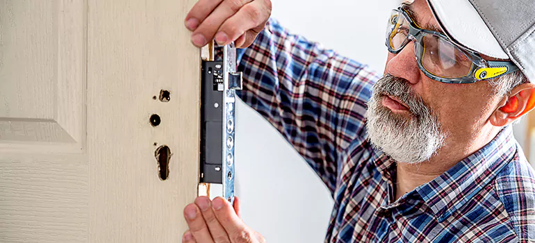 Exterior Door Handle Replacement in Aventura, FL