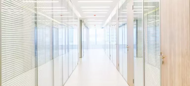 Frosted Glass Windows Replacement in Aventura, FL