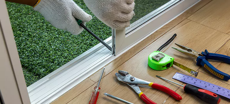 Window Hinge Repair in Aventura, FL