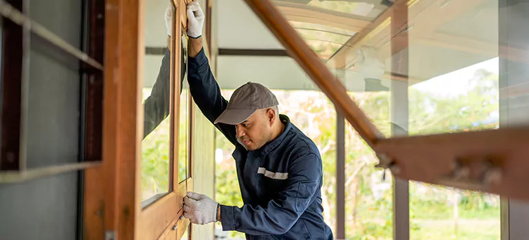 Double Hung Vinyl Window Sash Replacement in Aventura, FL